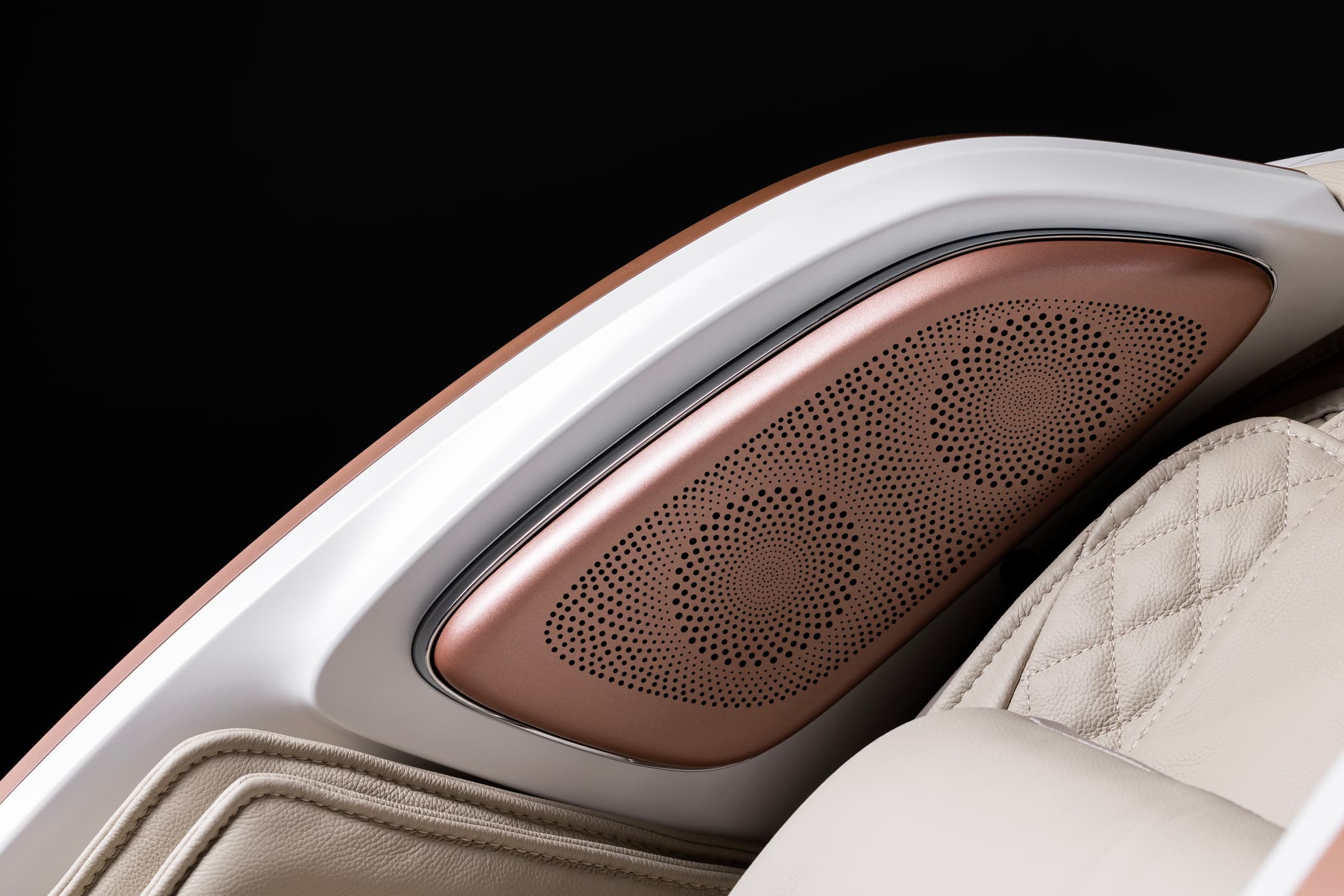 Bluetooth. 4 Altavoces integrados